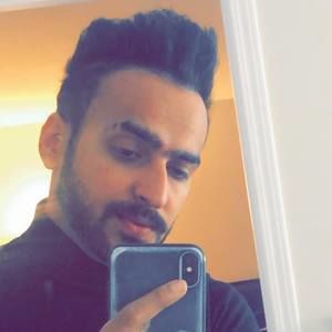 Meet your Posher, Amrit